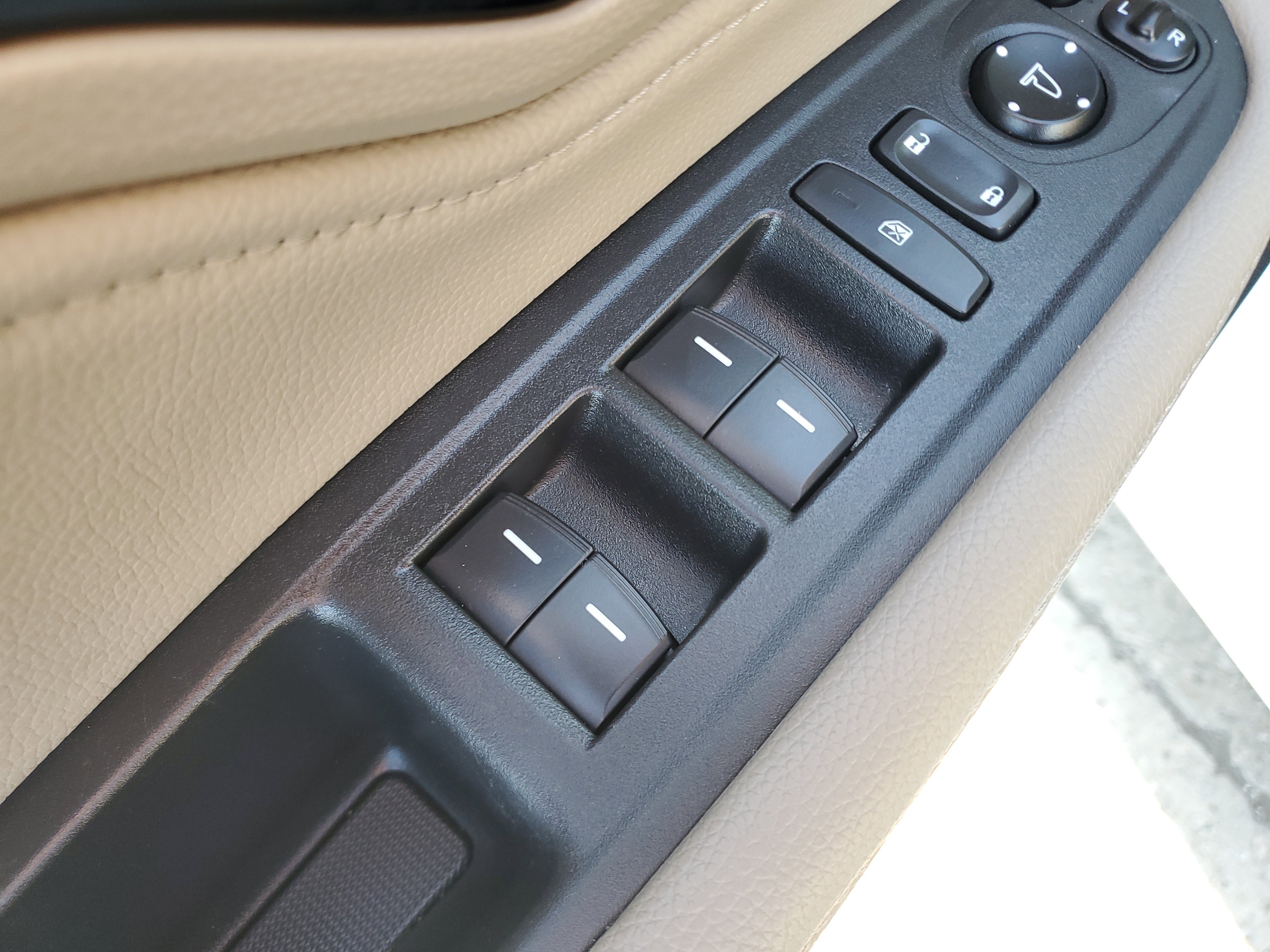 Used 2018 Honda Odyssey Elite image 18