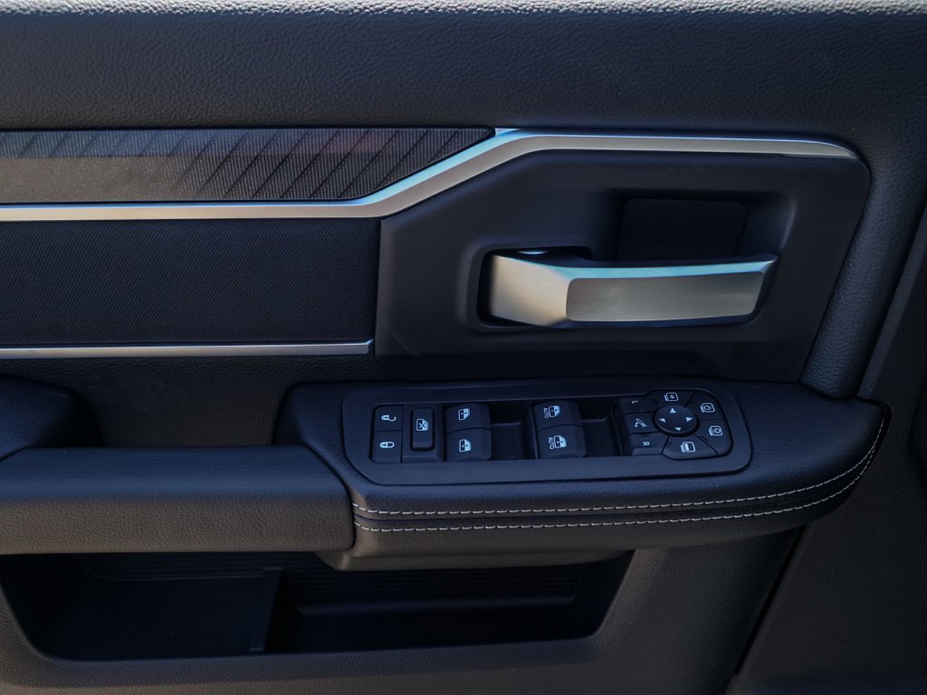 New 2026 RAM 3500 Big Horn AWD/4WD image 24