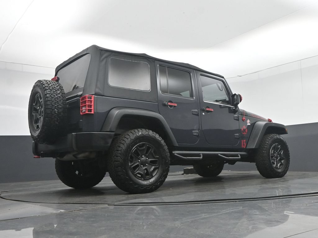 Used 2016 Jeep Wrangler Unlimited Rubicon w/ Connectivity Group AWD/4WD image 46