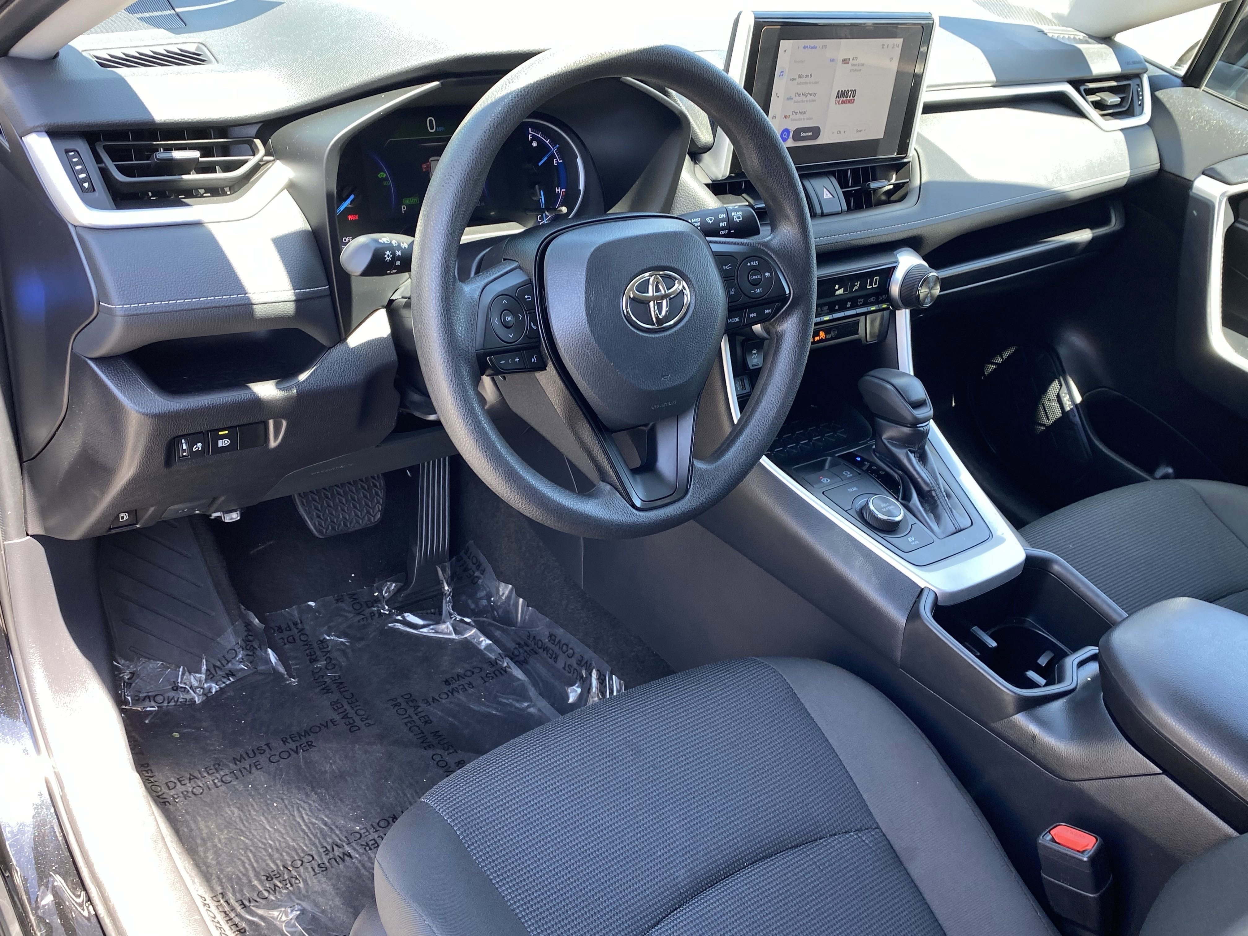 Used 2025 Toyota RAV4 LE image 14