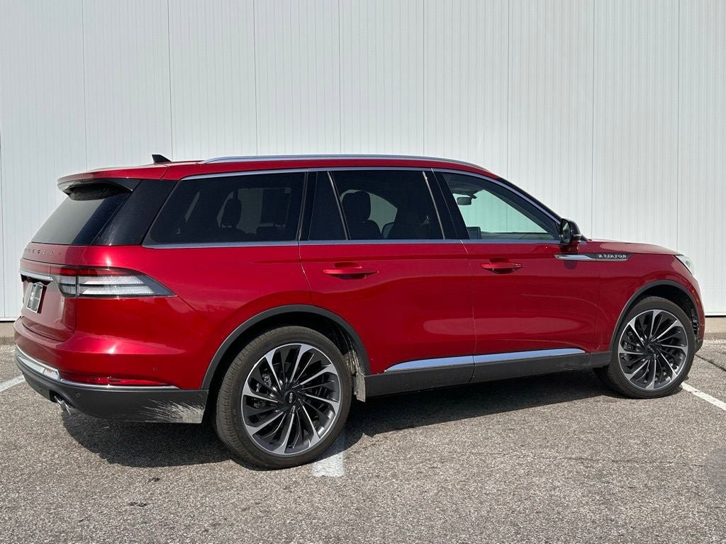 Used 2021 Lincoln Aviator Reserve w/ Equipment Group 201A AWD/4WD image 6