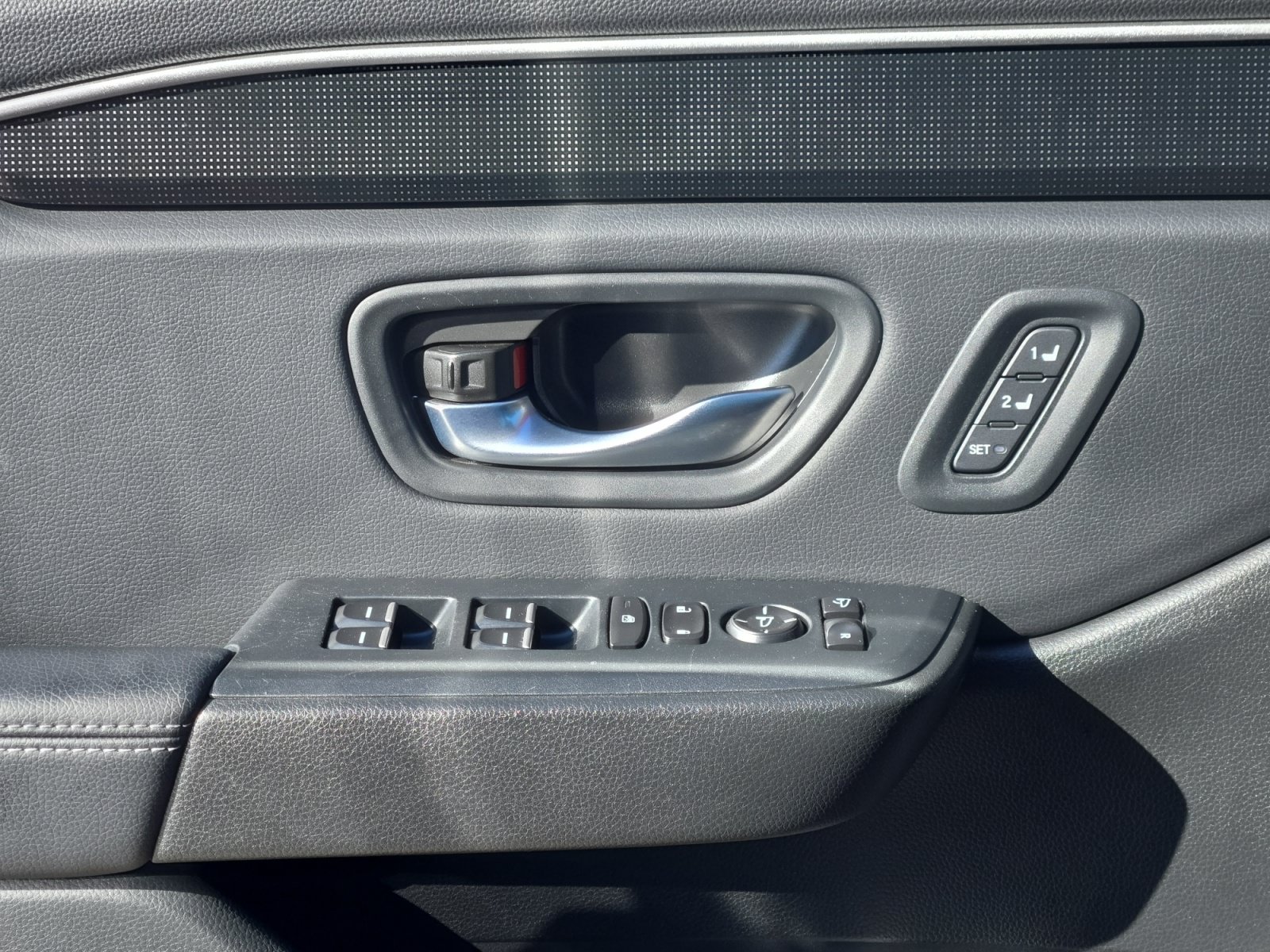 Certified 2025 Honda Pilot Elite image 14