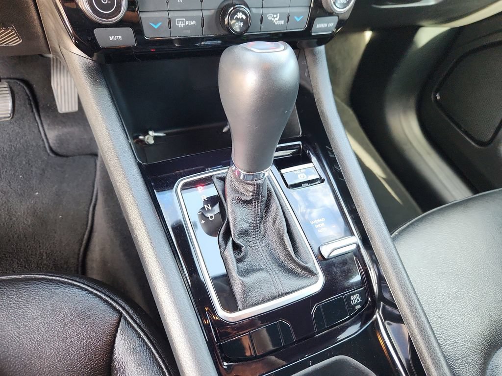Certified 2025 Jeep Compass Limited AWD/4WD image 20