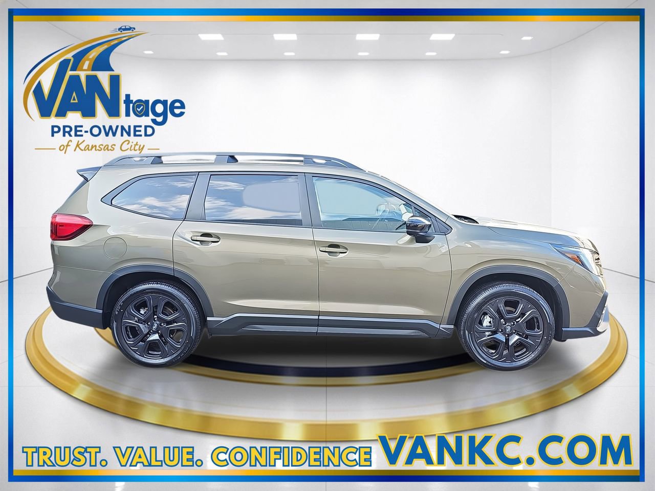 Certified 2025 Subaru Ascent Bronze Edition image 5