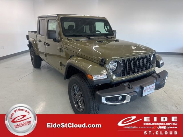 New 2026 Jeep Gladiator Sport