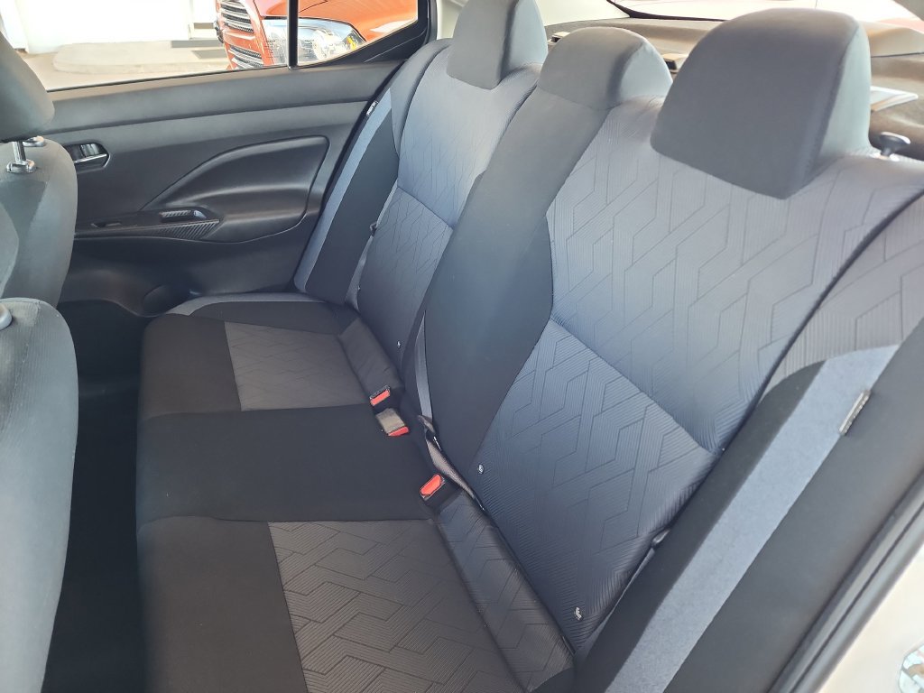 Used 2024 Nissan Versa SV FWD image 38