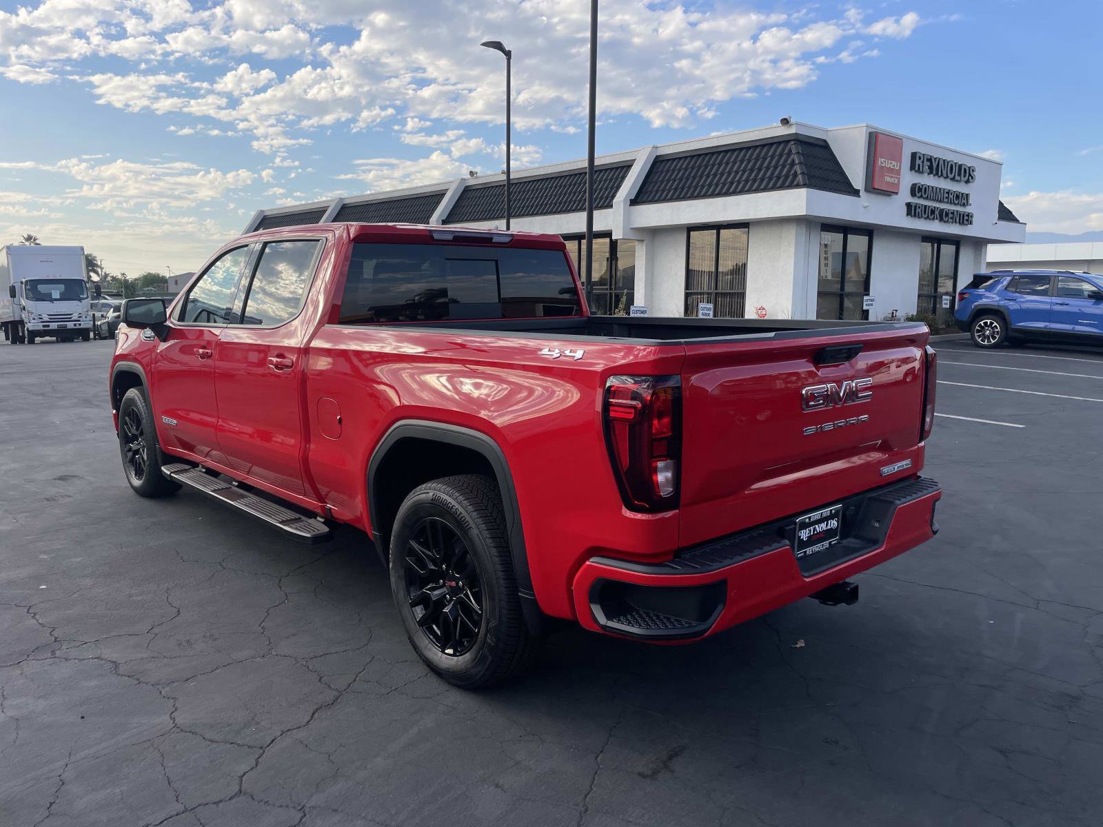 New 2026 GMC Sierra 1500 Elevation w/ Elevation Premium Package image 7