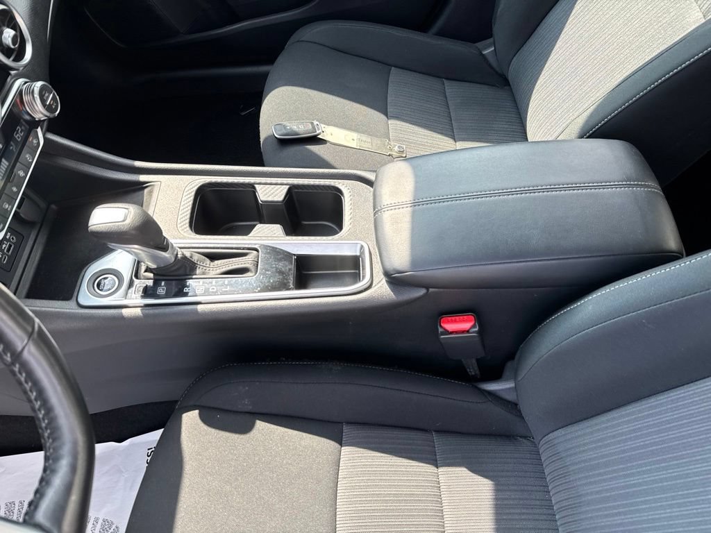 Used 2025 Nissan Sentra SV w/ All-Weather Package FWD image 23