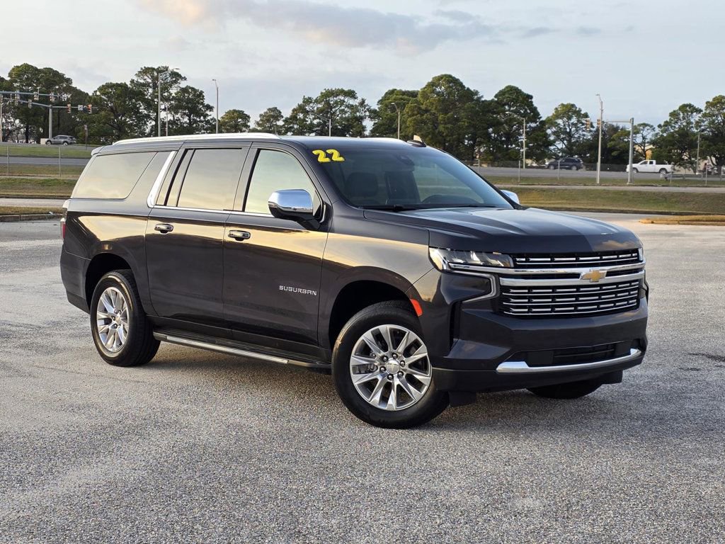 Used 2022 Chevrolet Suburban Premier RWD image 1