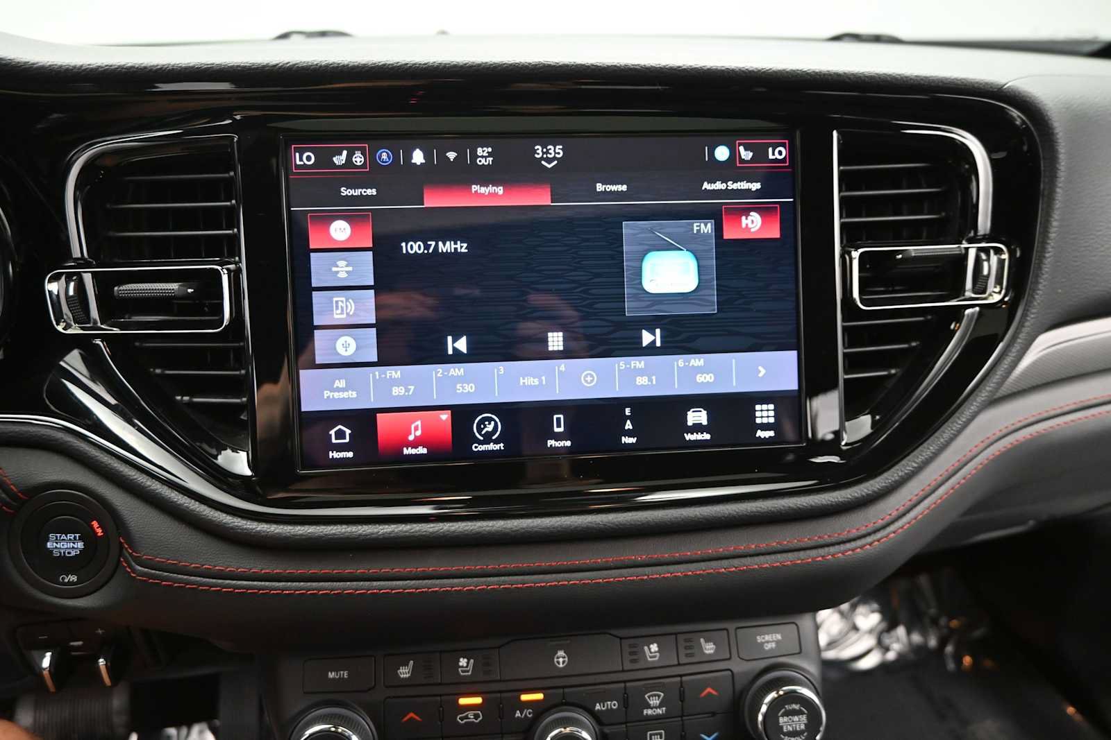 Used 2024 Dodge Durango GT AWD/4WD image 18