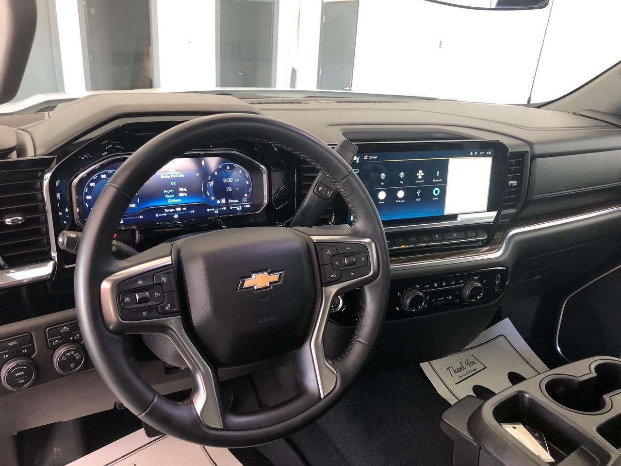 Used 2023 Chevrolet Silverado 1500 LT AWD/4WD image 12