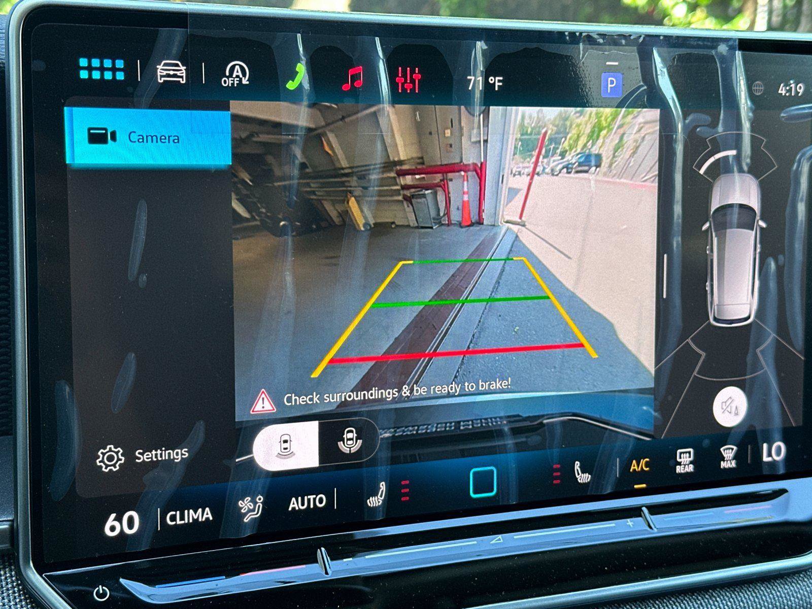 New 2026 Volkswagen Tiguan S FWD image 18