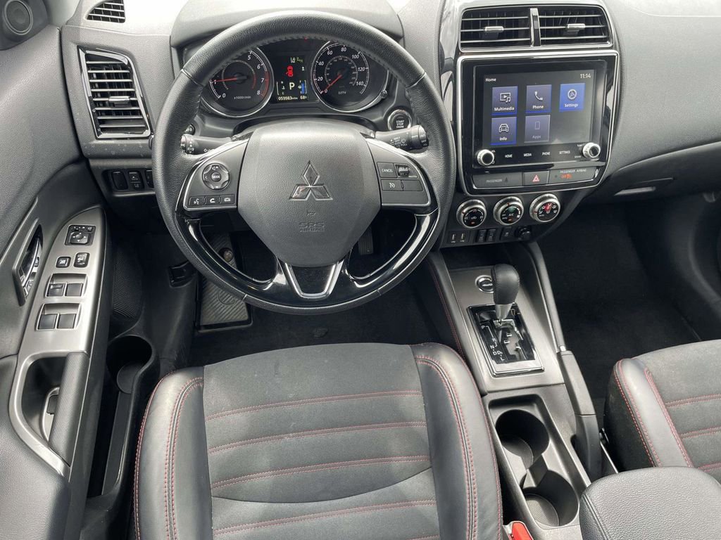 Used 2024 Mitsubishi Outlander Sport ES image 9