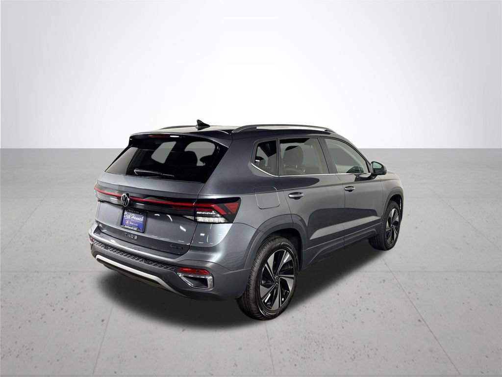 New 2026 Volkswagen Taos SE AWD/4WD image 6