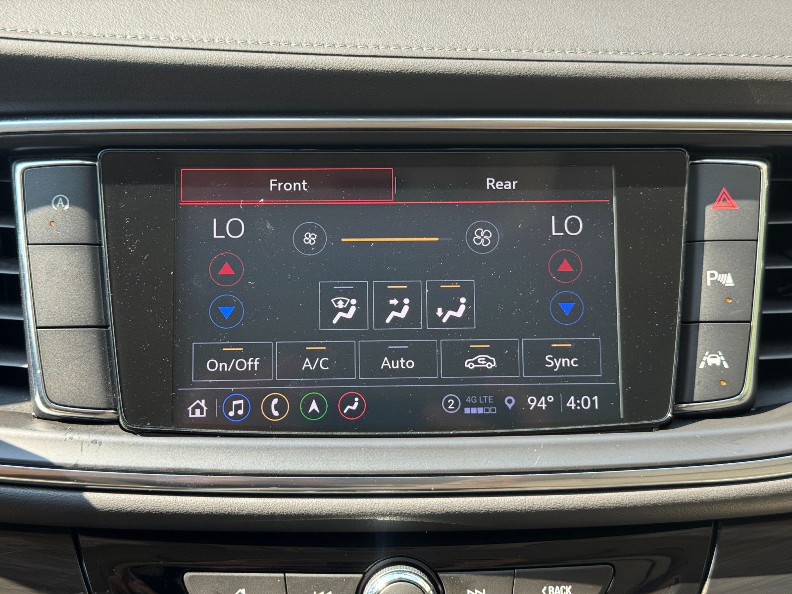 Used 2023 Buick Enclave Essence w/ Experience Buick Package FWD image 25