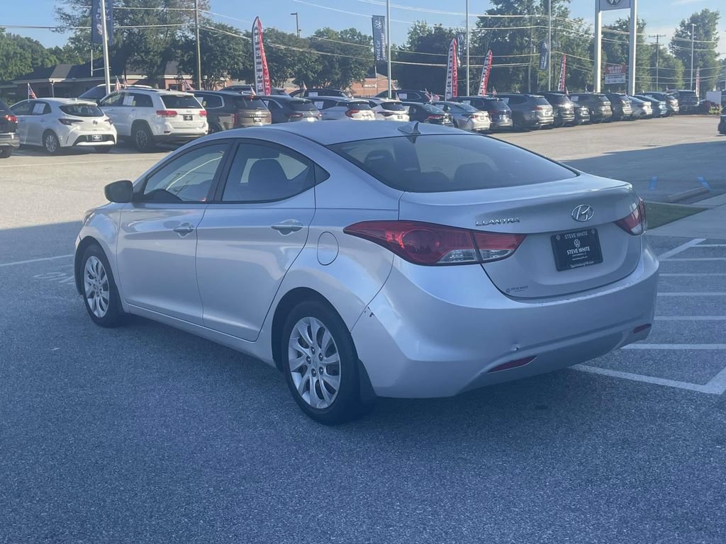 Used 2013 Hyundai Elantra GLS FWD image 4