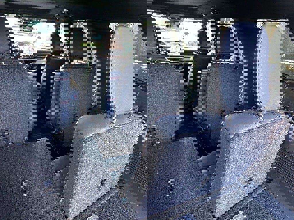 New 2026 Ford Explorer ST w/ Sun And Sound Package image 9