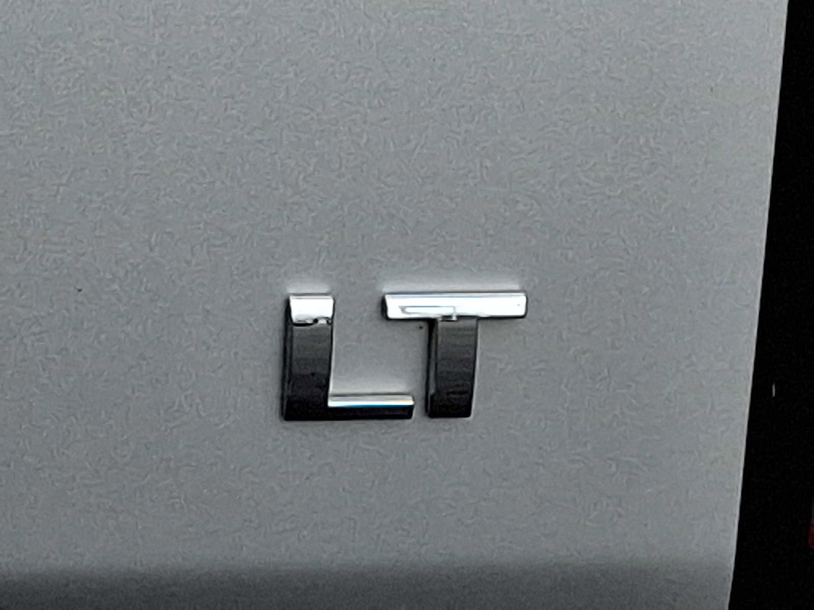 Used 2018 Chevrolet Colorado LT image 30