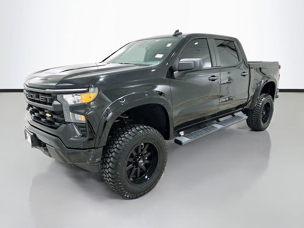 Used 2024 Chevrolet Silverado 1500 Custom AWD/4WD image 3