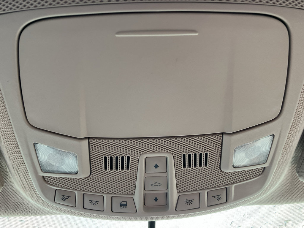 Used 2014 Ford Fusion Titanium FWD image 23