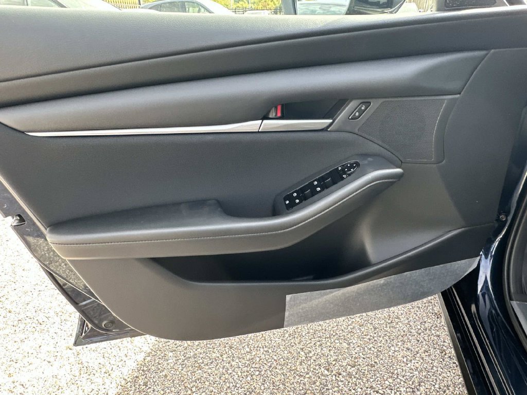 New 2026 MAZDA MAZDA3 s FWD image 24