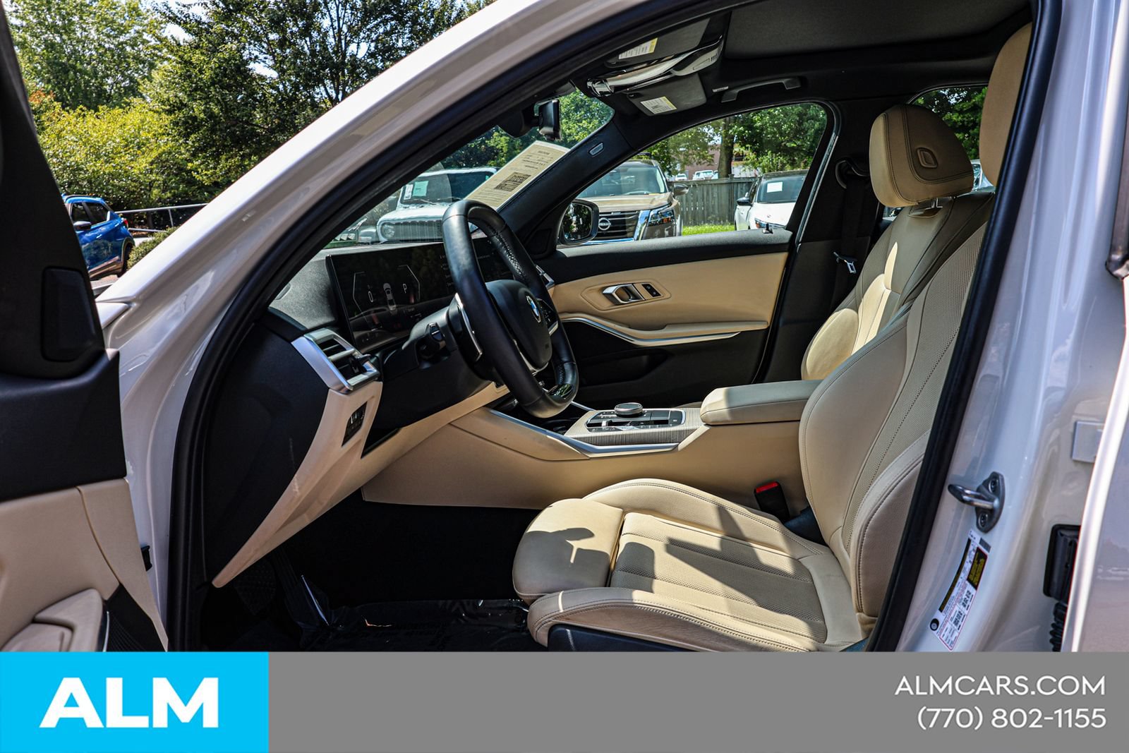 Used 2025 BMW 330i Sedan w/ Convenience Package RWD image 17