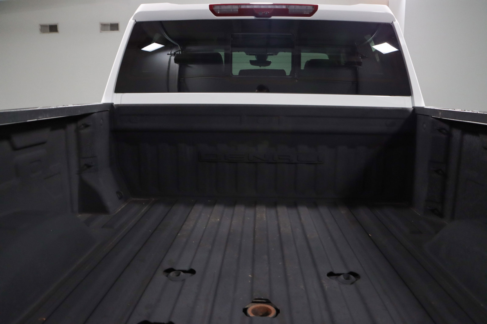 Used 2023 GMC Sierra 2500 Denali w/ Denali Ultimate Package image 33