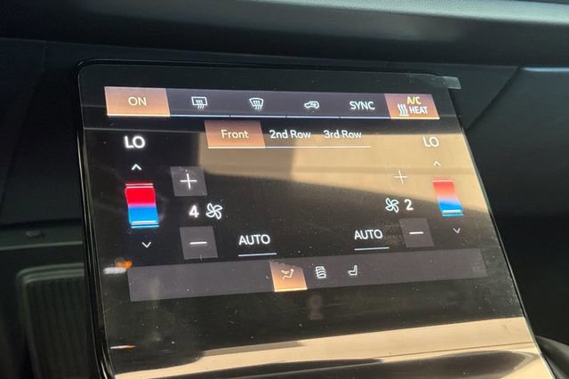 New 2026 Cadillac Vistiq Sport w/ LPO, Floor Liner Package image 22