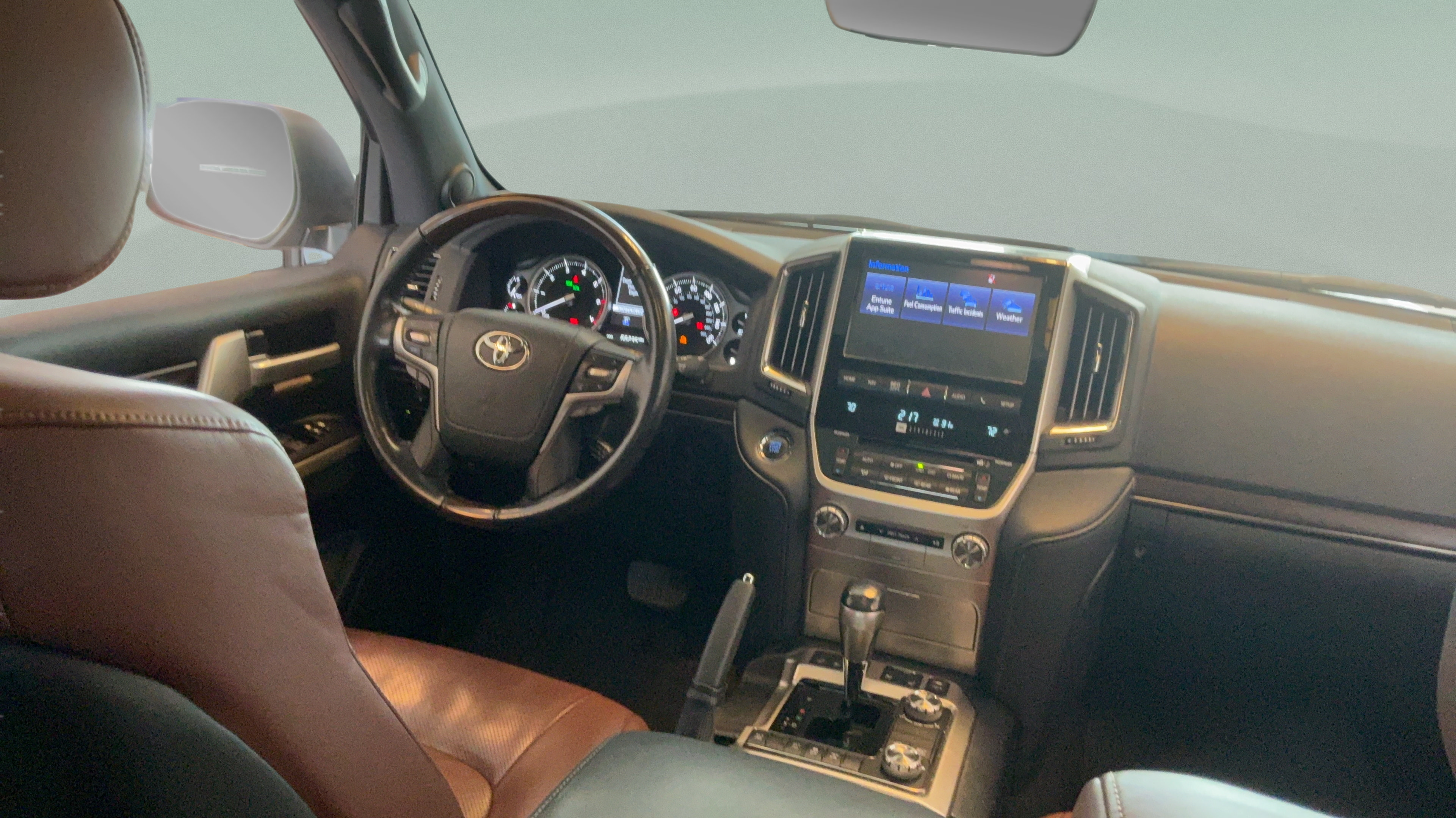 Used 2019 Toyota Land Cruiser AWD/4WD image 37