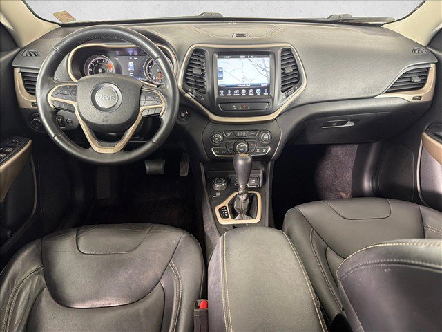 Used 2018 Jeep Cherokee Limited AWD/4WD image 25
