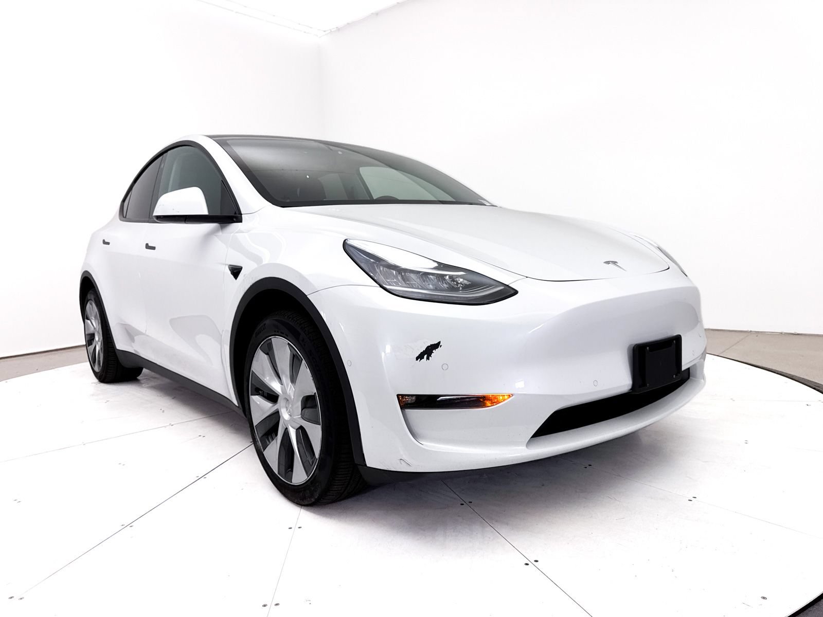 Used 2021 Tesla Model Y Long Range AWD/4WD image 12