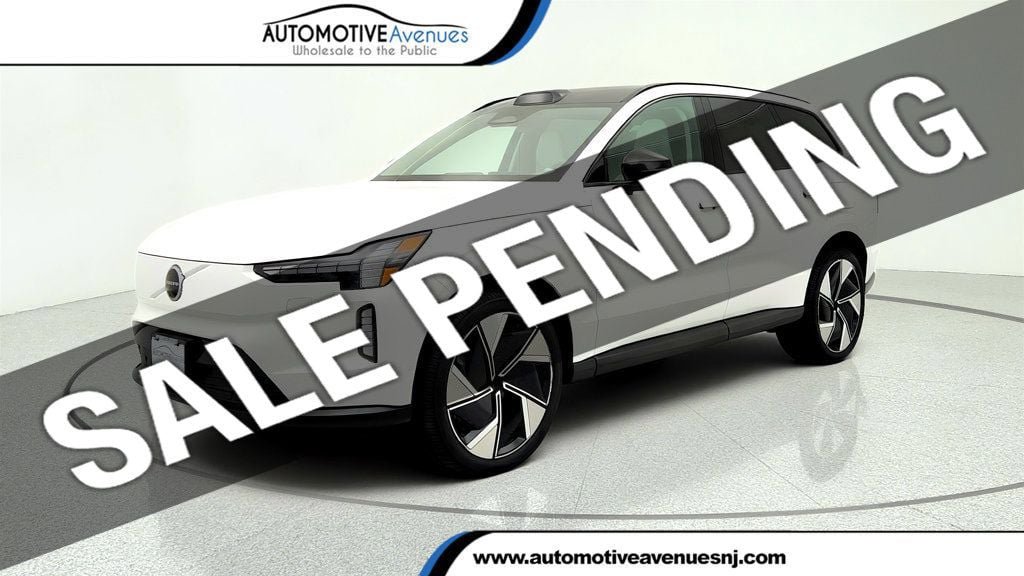 Used 2025 Volvo EX90 Plus