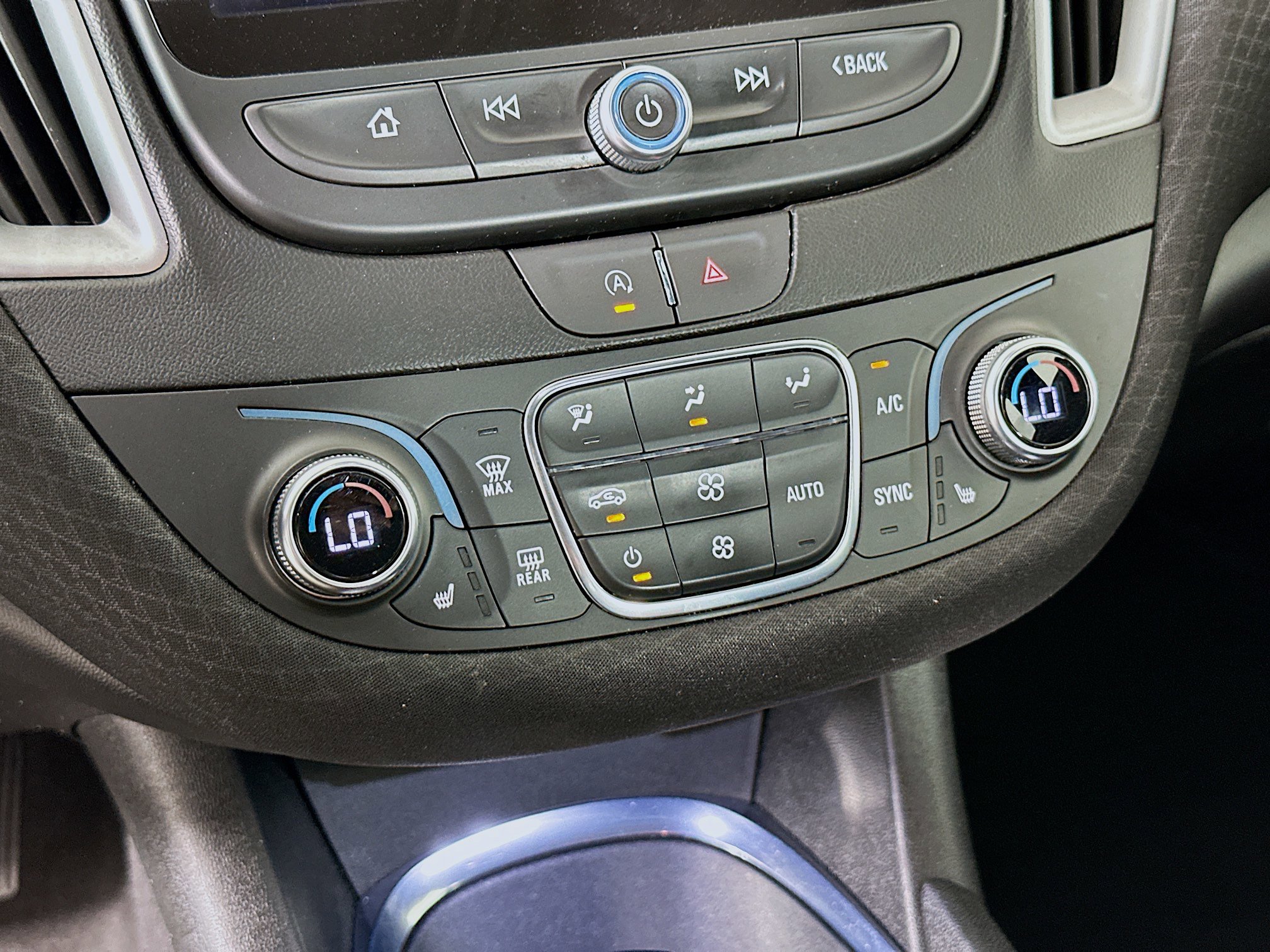 Used 2023 Chevrolet Malibu LT image 22