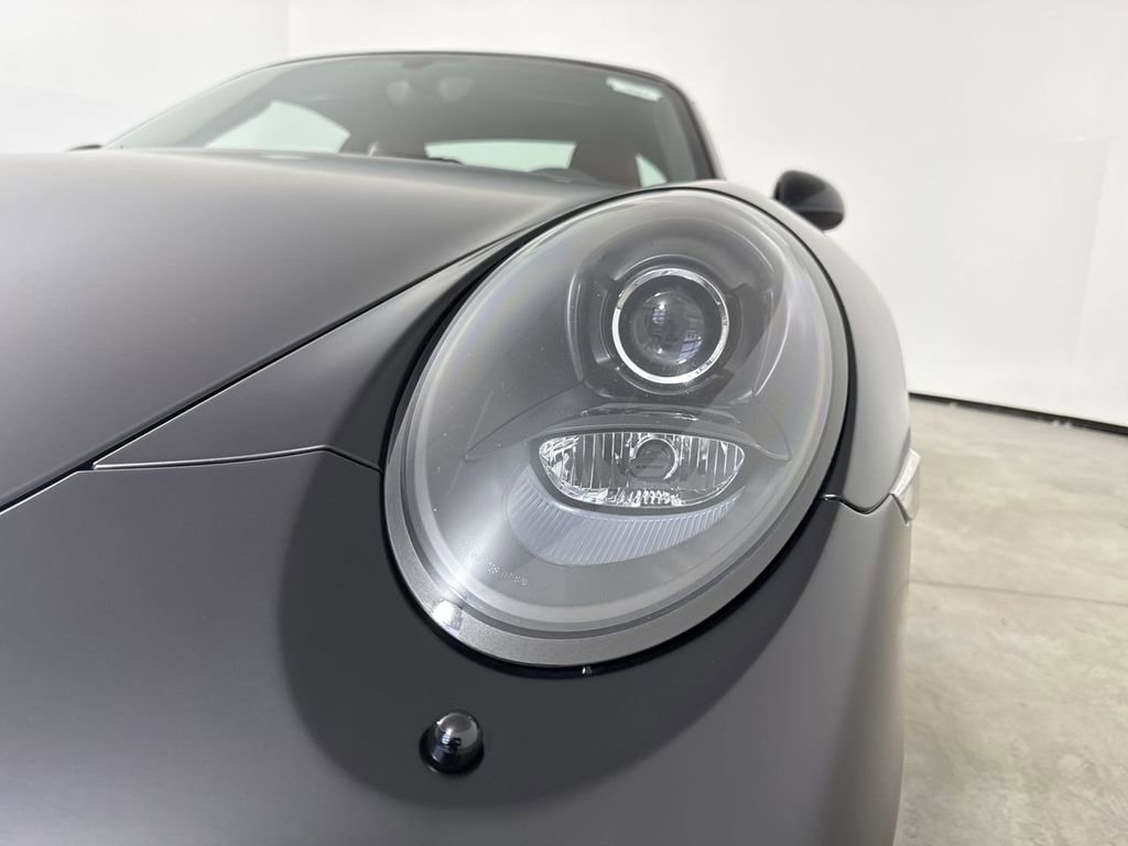 Certified 2016 Porsche 911 Targa 4S image 11