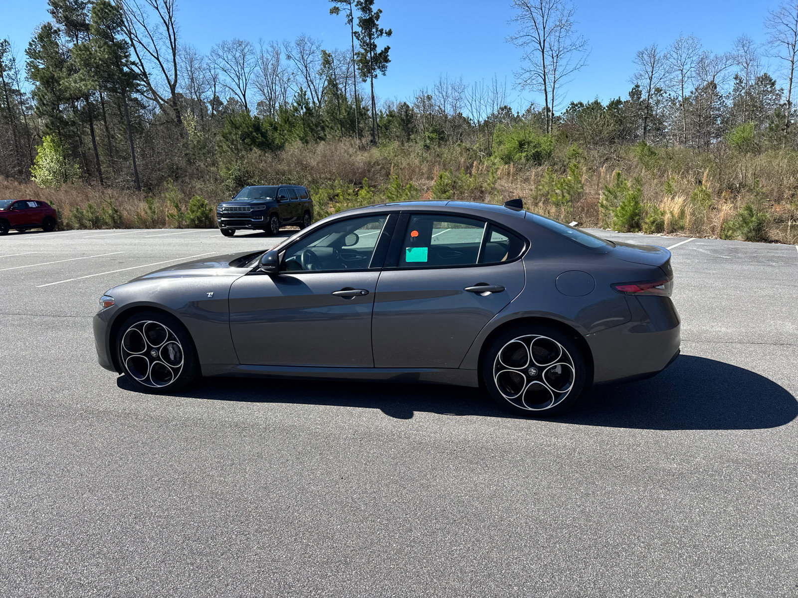 Used 2024 Alfa Romeo Giulia Ti image 8