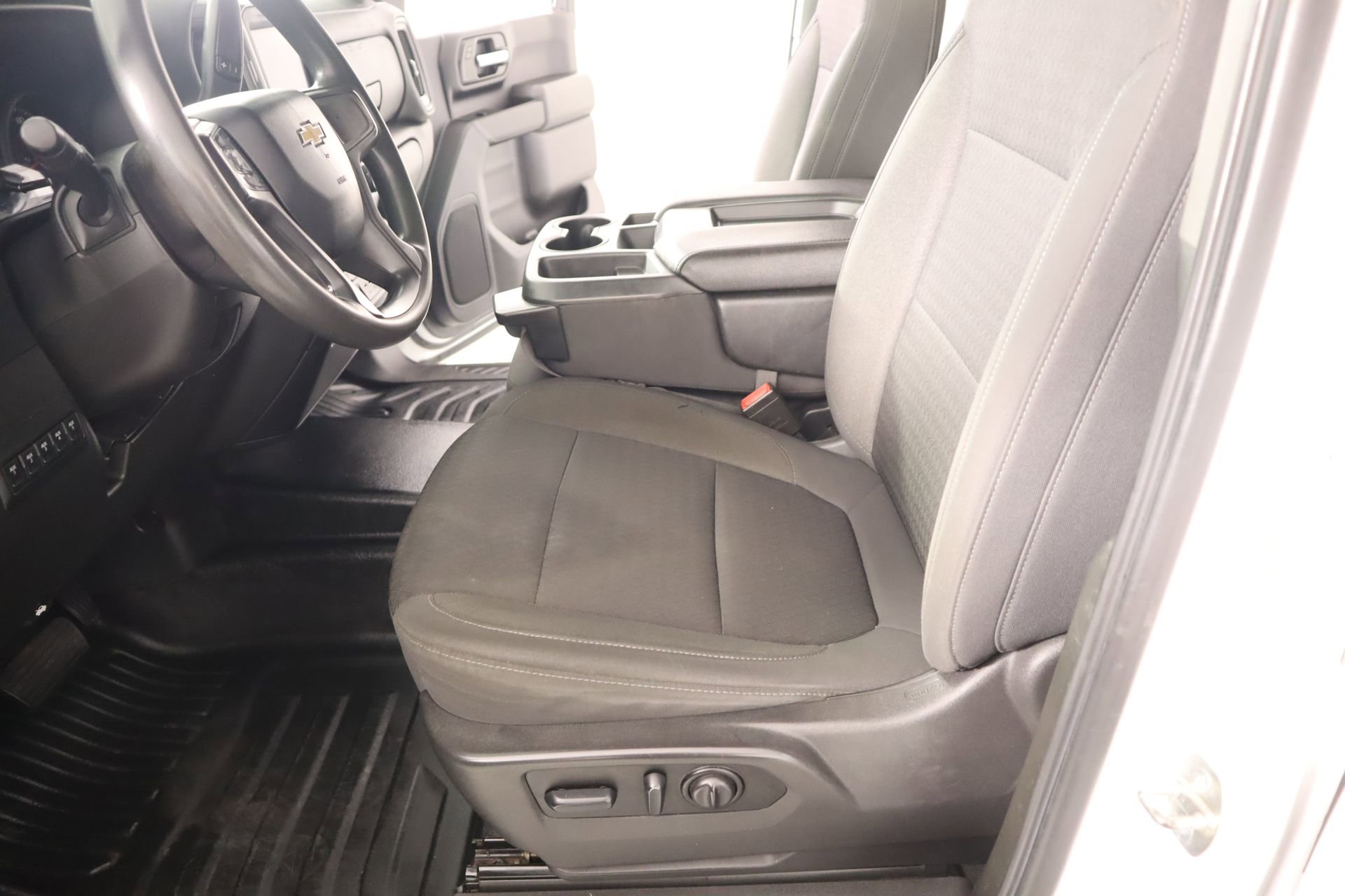 Used 2022 Chevrolet Silverado 2500 W/T w/ WT Fleet Convenience Package AWD/4WD image 10