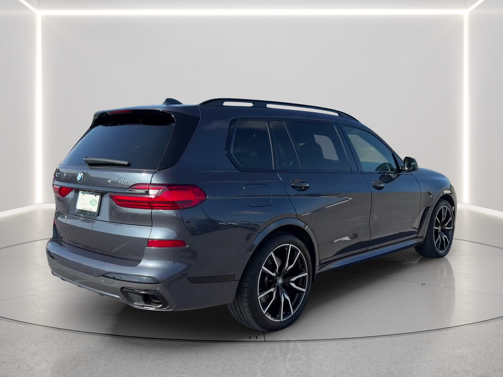 Used 2022 BMW X7 xDrive40i w/ M Sport Package AWD/4WD image 5