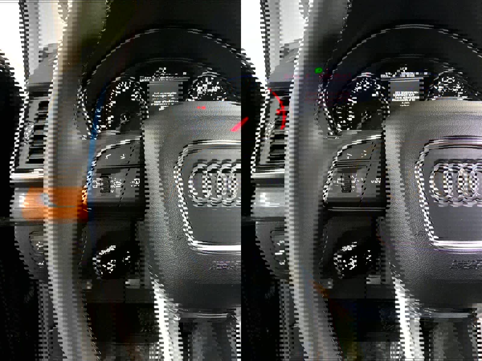 Used 2023 Audi Q5 2.0T Premium w/ Convenience Package image 20