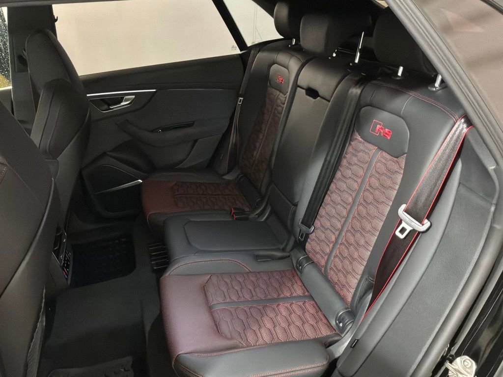 New 2026 Audi RS Q8 performance image 18