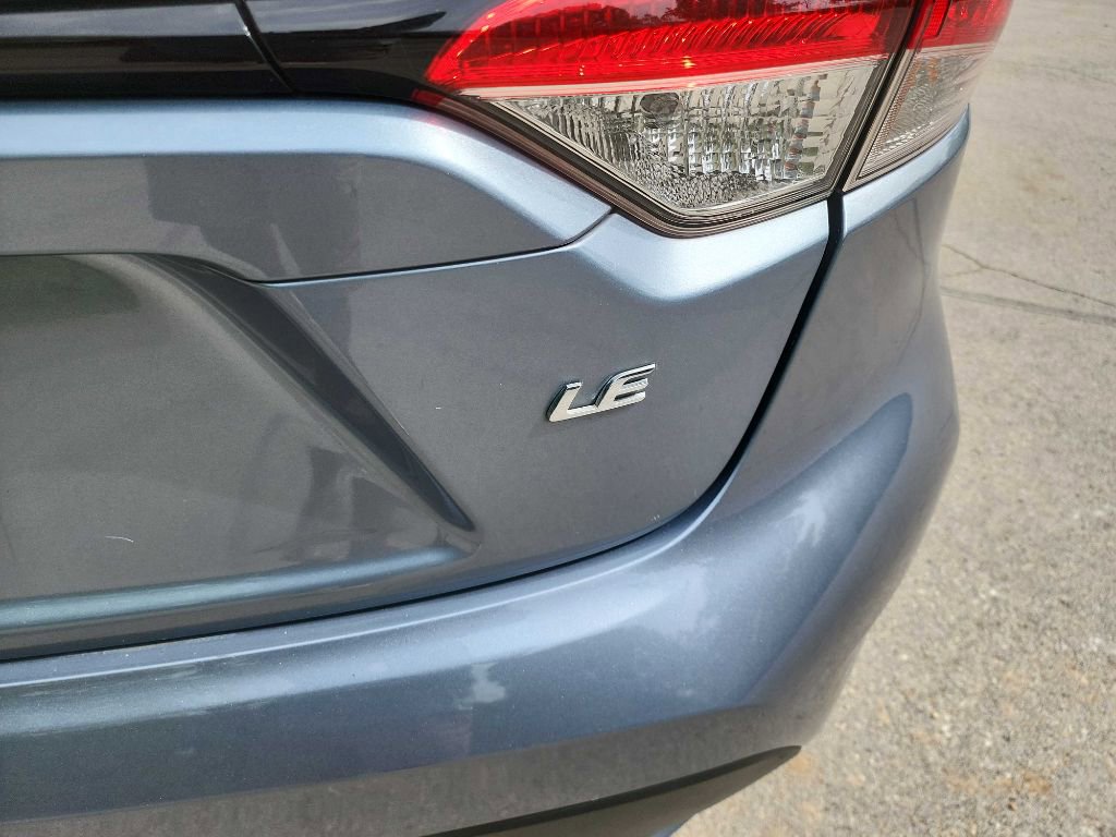 Used 2020 Toyota Corolla LE w/ LE Premium Package FWD image 7