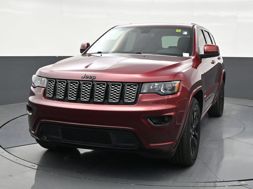 Used 2020 Jeep Grand Cherokee Altitude RWD image 8