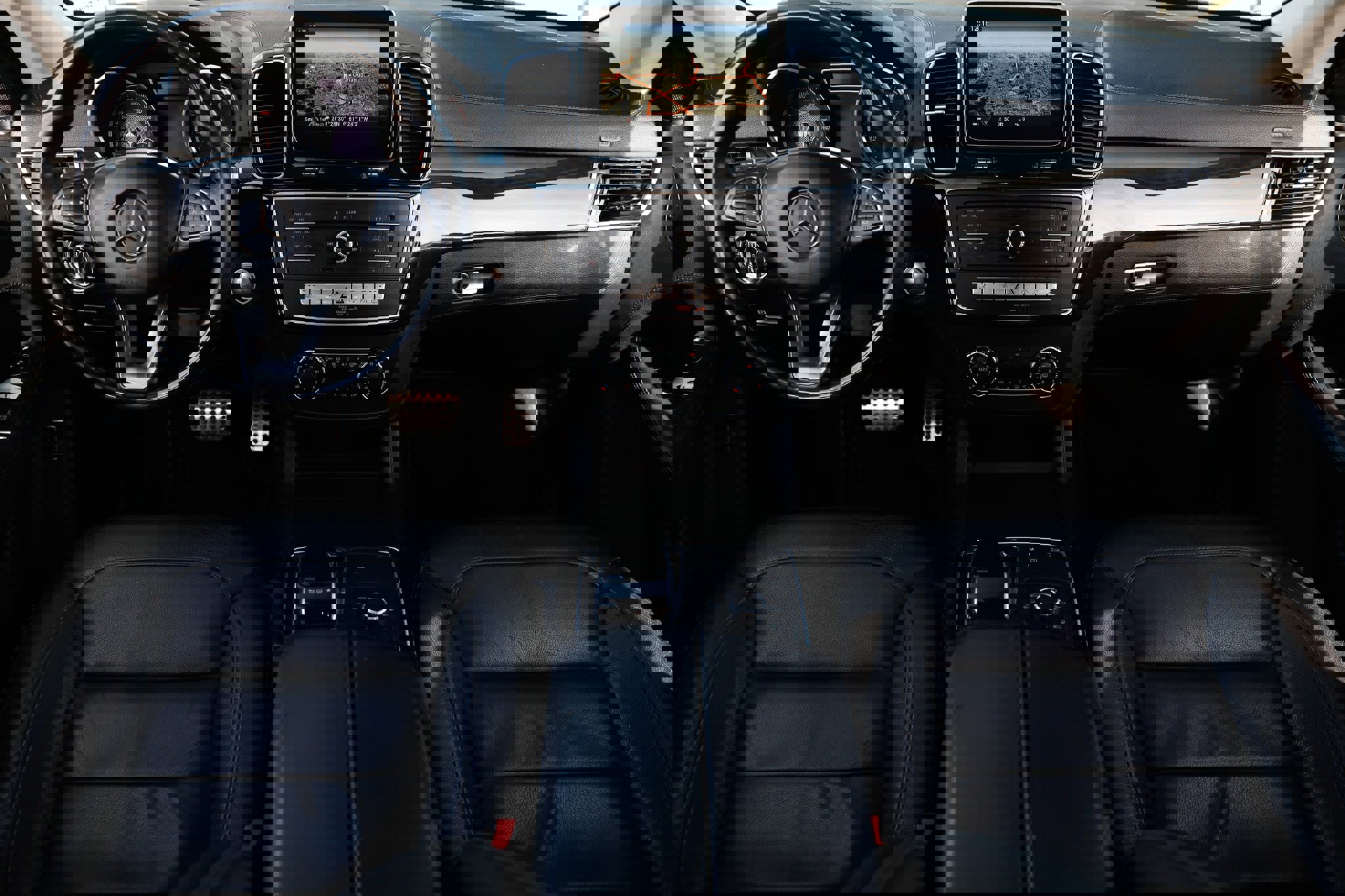 Used 2016 Mercedes-Benz GLE 400 4MATIC image 2