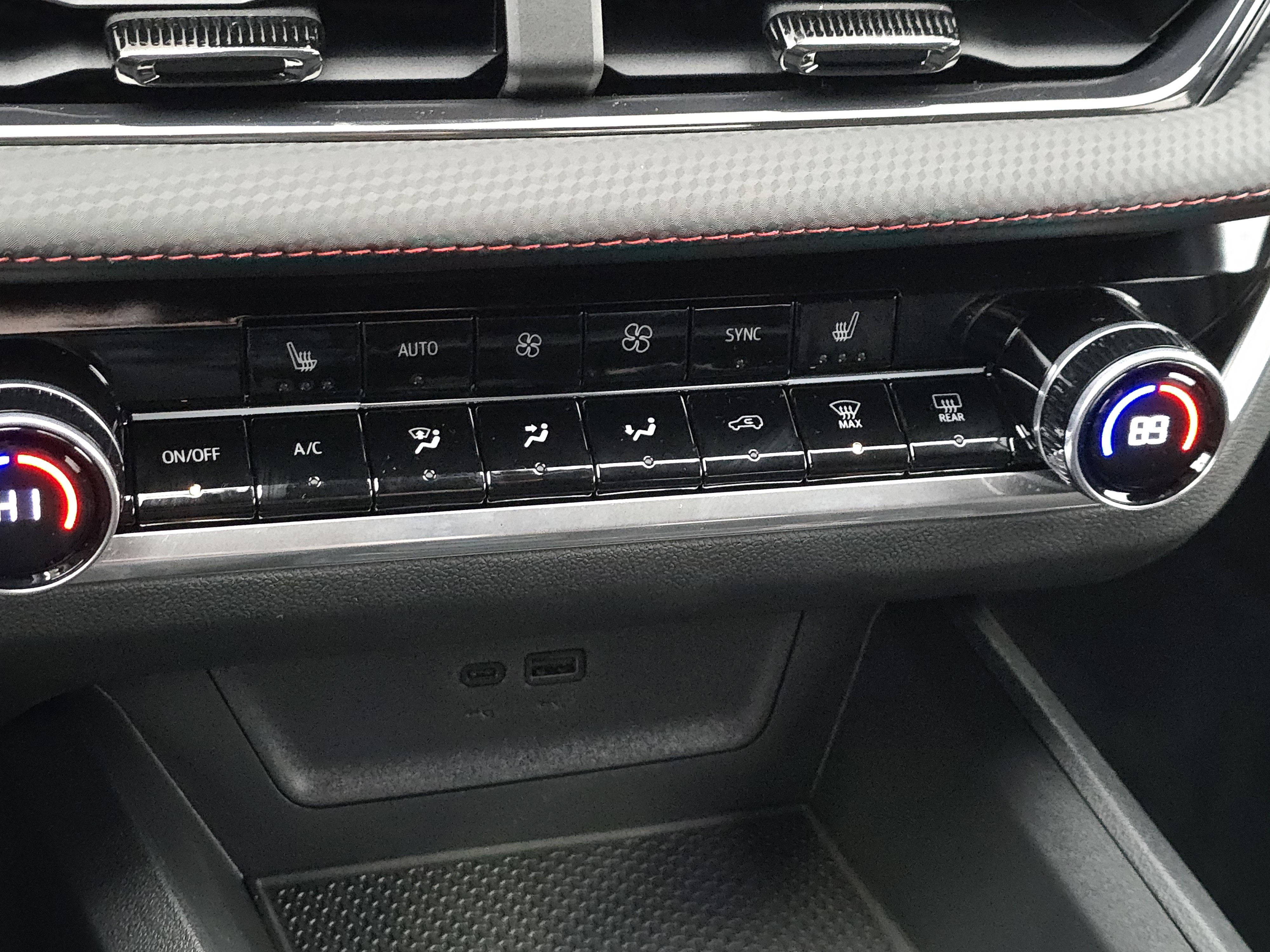 New 2026 Chevrolet Equinox RS image 21