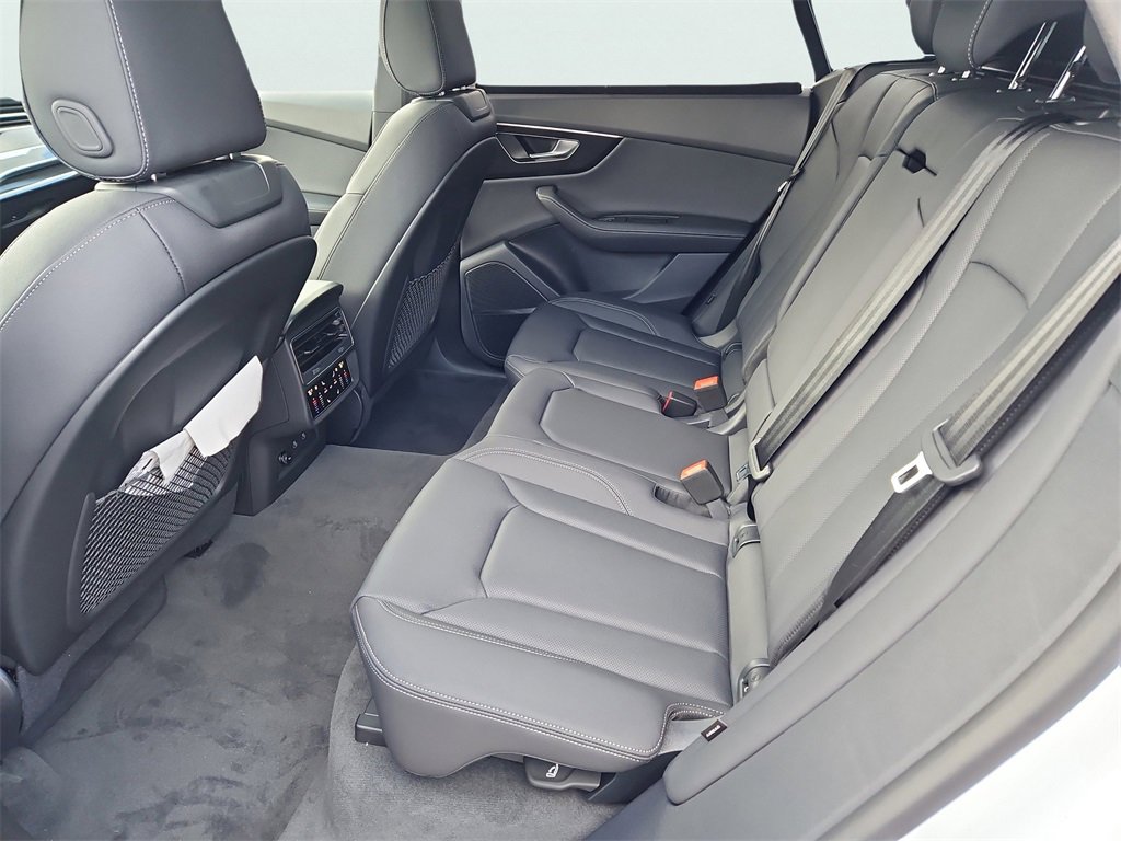 New 2026 Audi Q8 Premium Plus image 23
