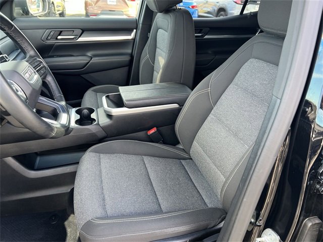 Certified 2025 GMC Terrain Elevation image 13