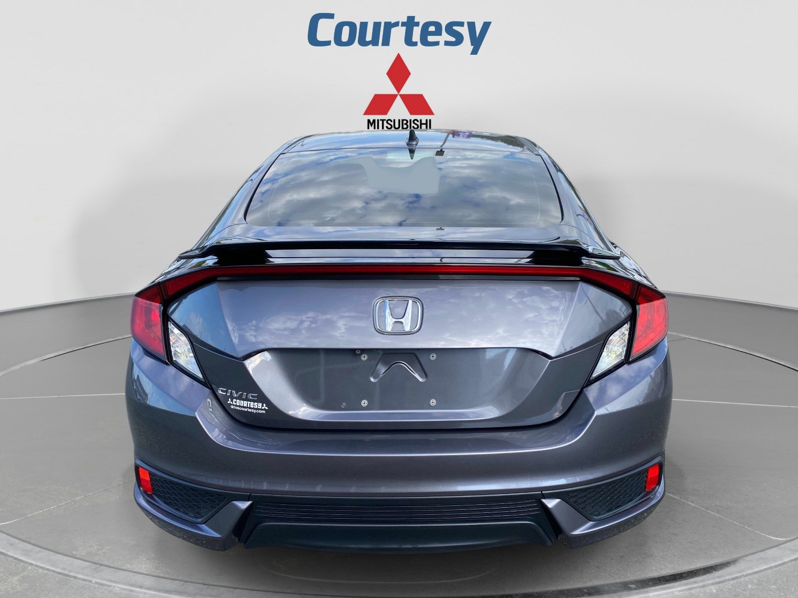 Used 2019 Honda Civic EX image 4