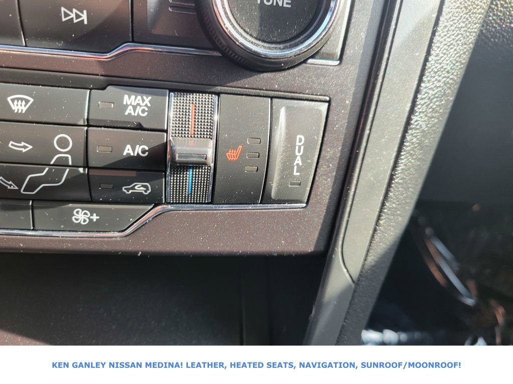 Used 2018 Ford Explorer XLT w/ Equipment Group 202A image 29