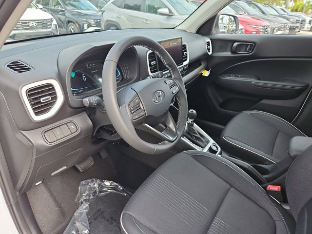 New 2025 Hyundai Venue Limited image 12