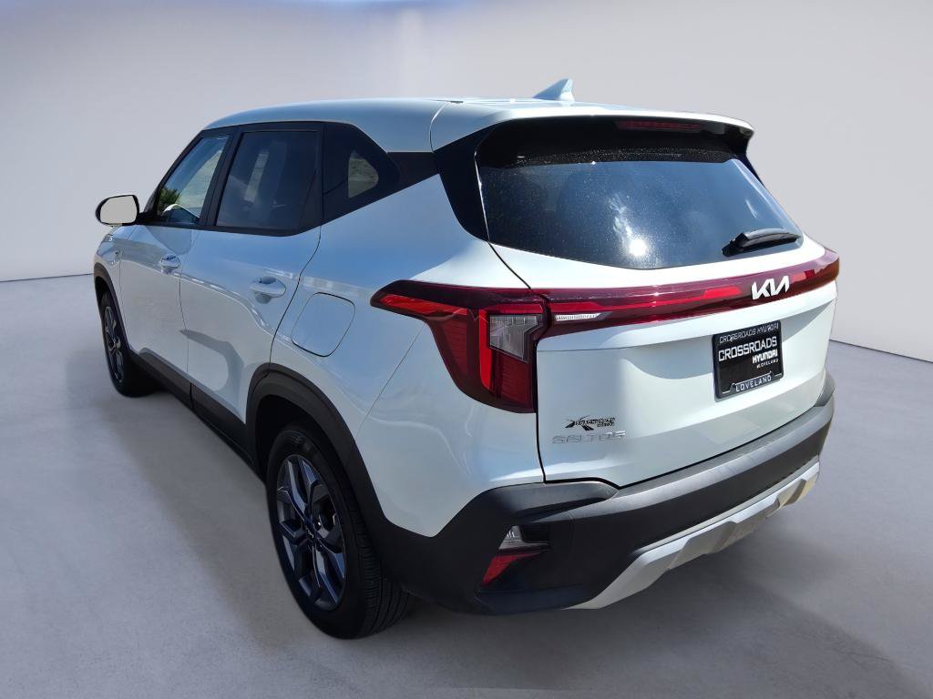 Used 2026 Kia Seltos LX AWD/4WD image 3