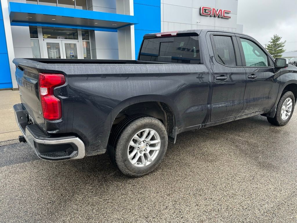 Used 2022 Chevrolet Silverado 1500 LT image 3